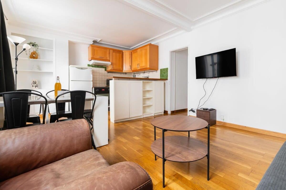 85M2 De Confort Paris 17 - Charme Parisien 6P - Flat-Guest المظهر الخارجي الصورة
